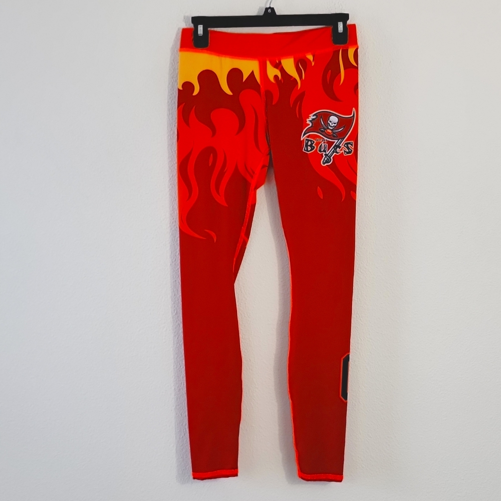 Evo9x Buccaneers Athletic Pants